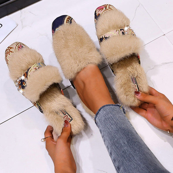 Classic Fluffy Crystal Ethnic Design Shoes