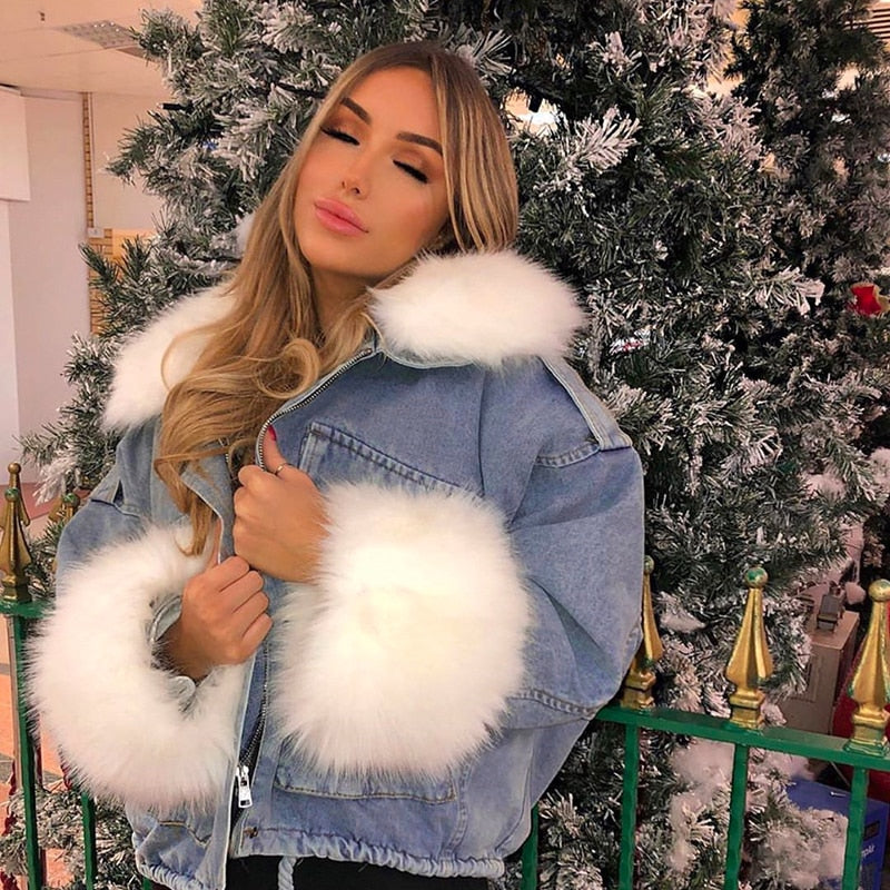 Jean jacket with pink fur collar best sale